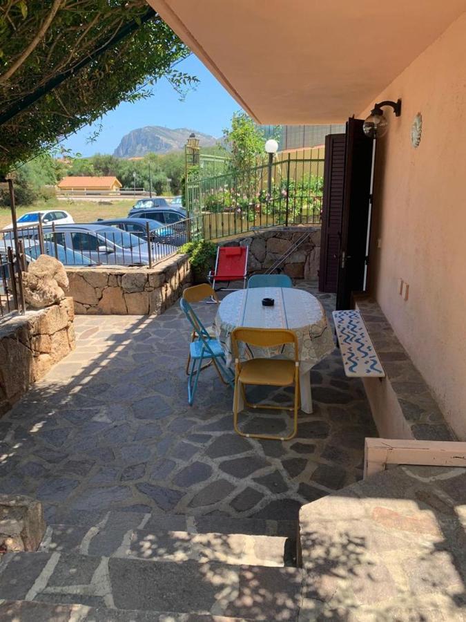 Appartamenti Le Primule Golfo Aranci Exterior photo